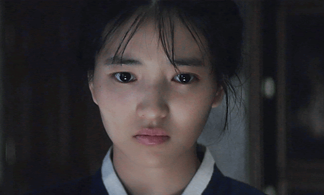 역대 출연작들의 시대 배경이 하나도 겹치지 않는 배우 김태리 | 인스티즈