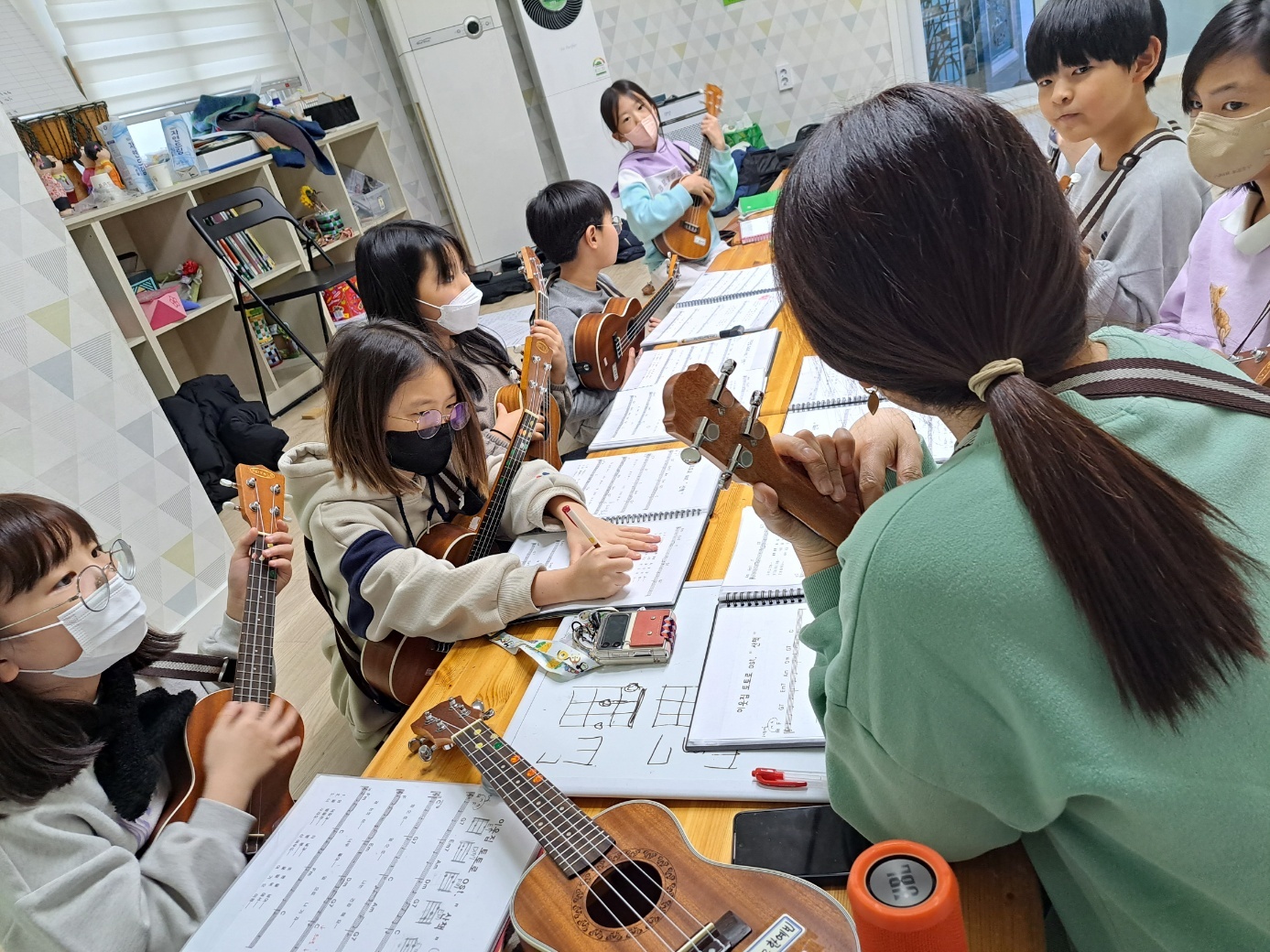 펀펀우쿨렐레 이미지