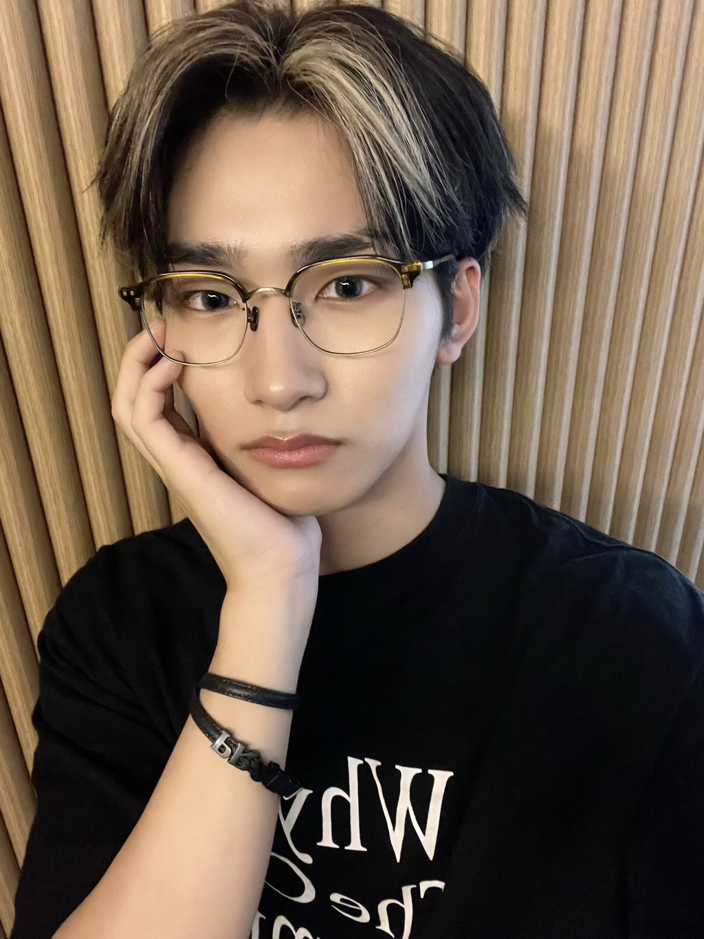 16 이미지