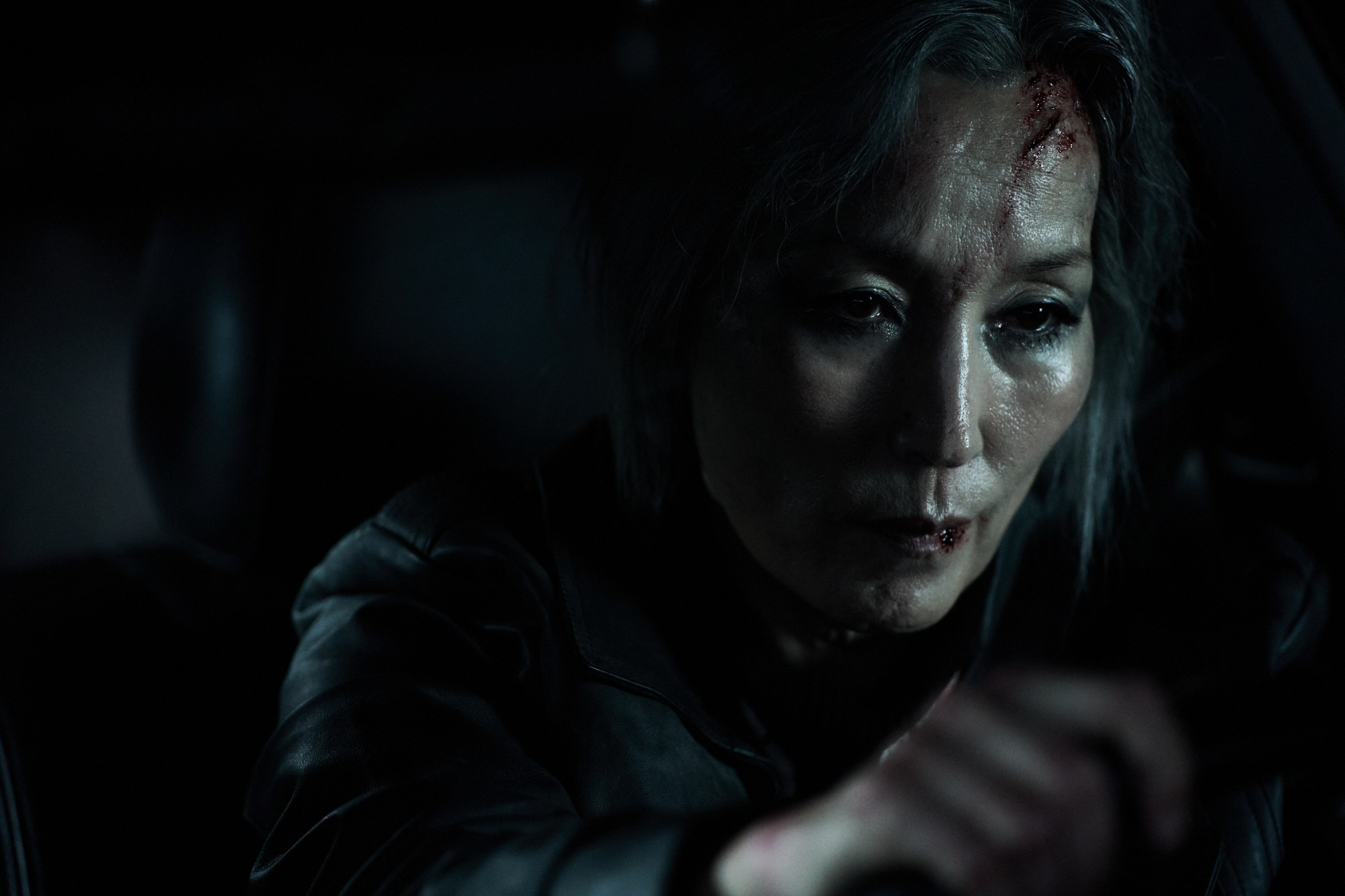 민규동 감독 신작 파과 첫 스틸 | 인스티즈