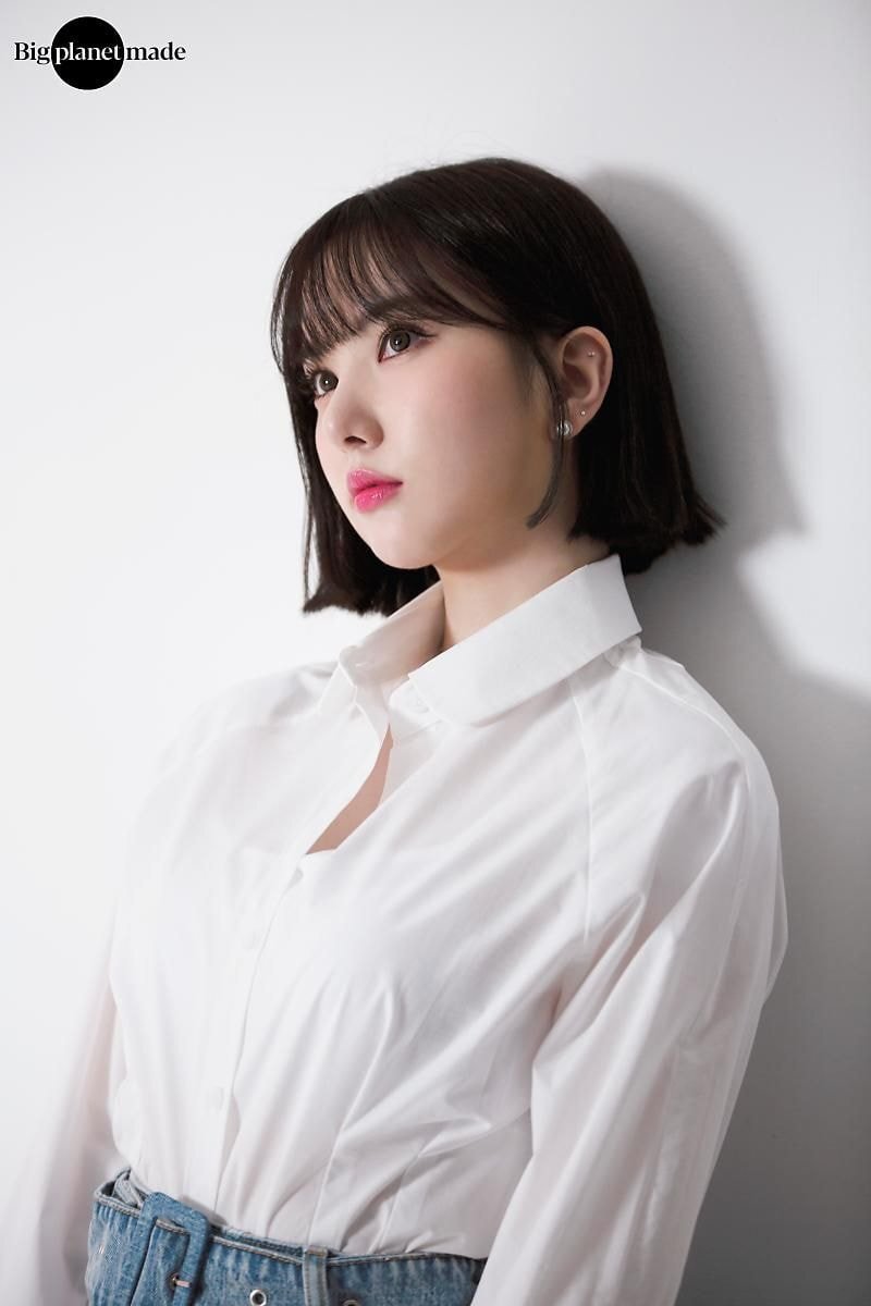 팬들 만족도 높아보이는 비비지 프로필 비하인드 사진 | 인스티즈