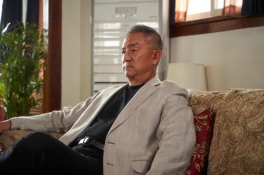 일산 호수공원 근처에 주차하고 차량 내부에서 미성년자 성매매 했는데 활발히 활동하는 중년 남배우 | 인스티즈