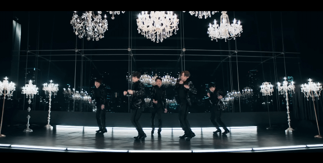 K-POP을 능가하겠다는 일본 장수 아이돌 아라시 춤과 한국 장수 아이돌 춤.gif | 인스티즈