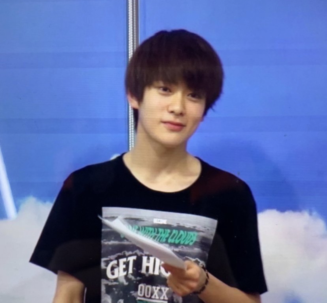 솔직히 본인 잘생긴지 모르겠다는 남자아이돌 | 인스티즈