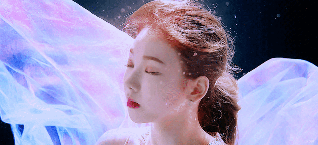 지금 알티타고있는 세계관 찍겠다고 대역없이 수중촬영 해낸 에스파 카리나 | 인스티즈