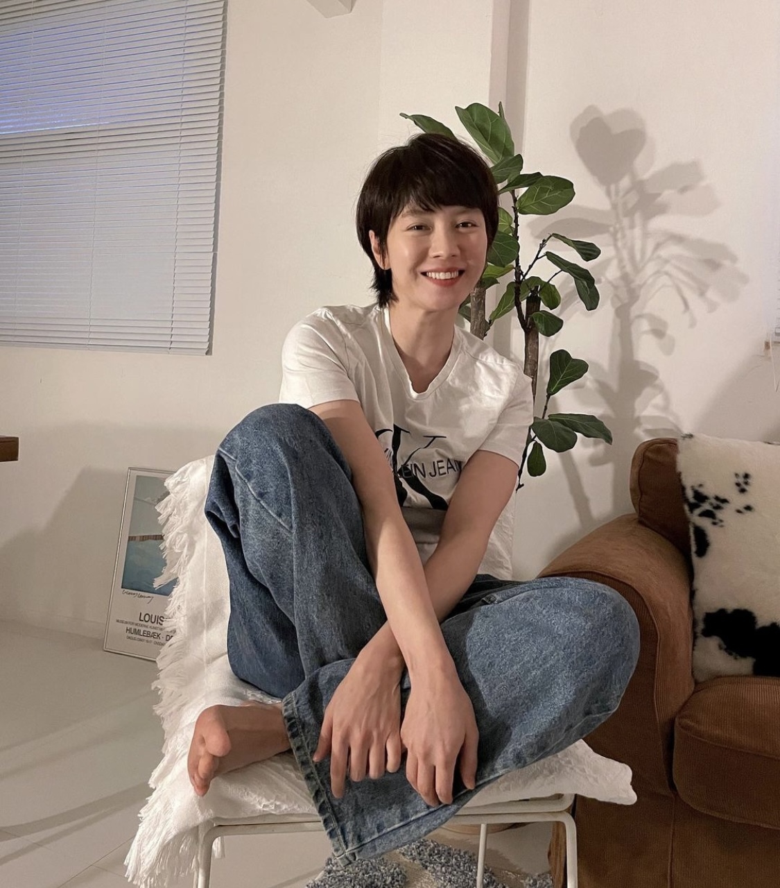 요즘 스타일리쉬해졌다고 입소문이 자자한 배우 송지효 인스타 피드 사진들 | 인스티즈