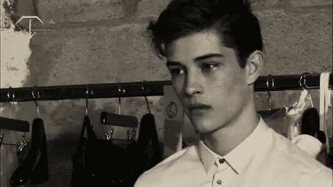 얘들아 길에서 누가 "미안한데 길 좀 물어봐도 돼?" 라고 하면 어떡할거임? | 인스티즈