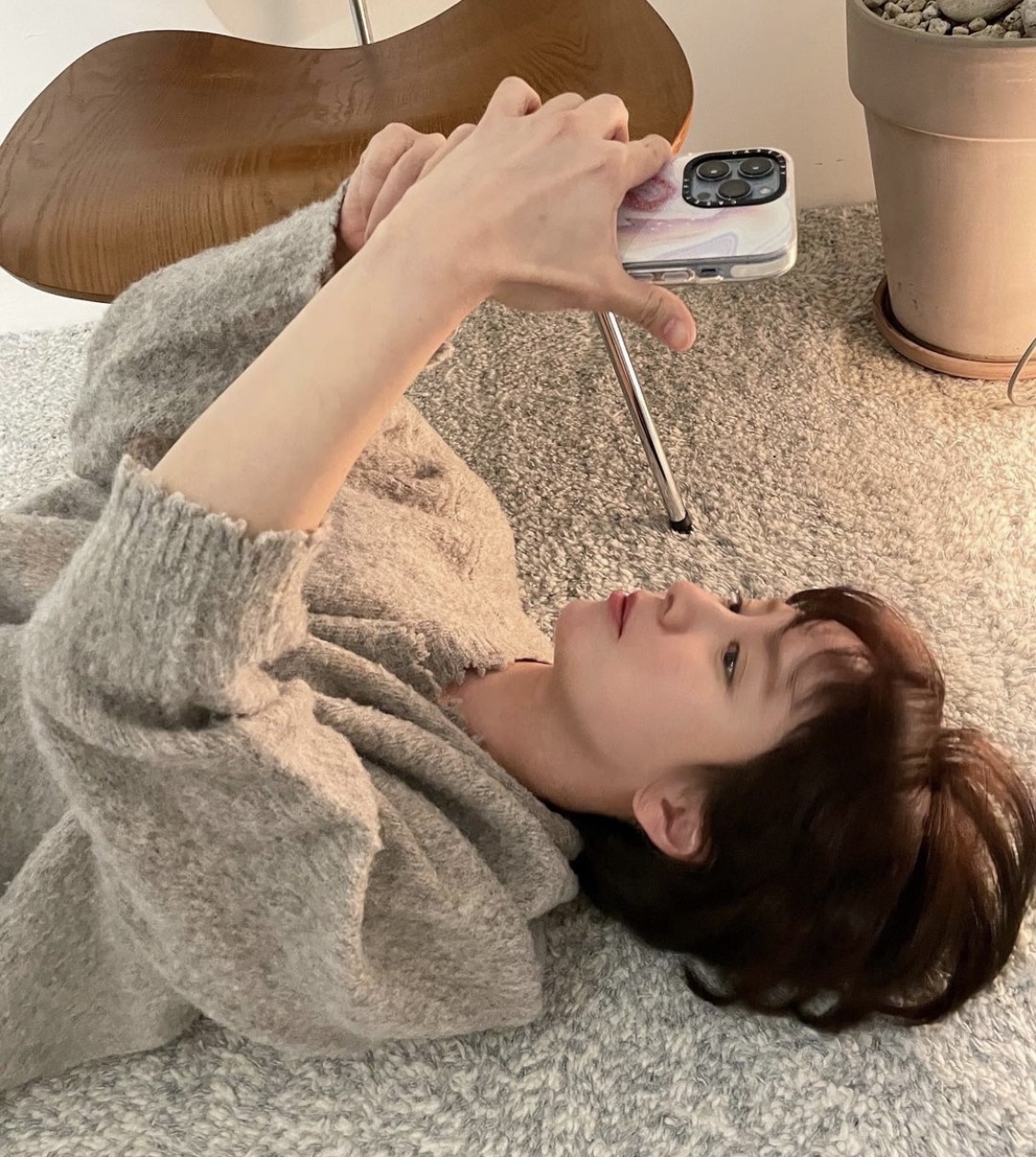 요즘 스타일리쉬해졌다고 입소문이 자자한 배우 송지효 인스타 피드 사진들 | 인스티즈