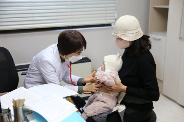 [단독] 600g 아기, 뇌 없는 아기…입양 대기 아동 돌보던 사랑의원 폐원 | 인스티즈