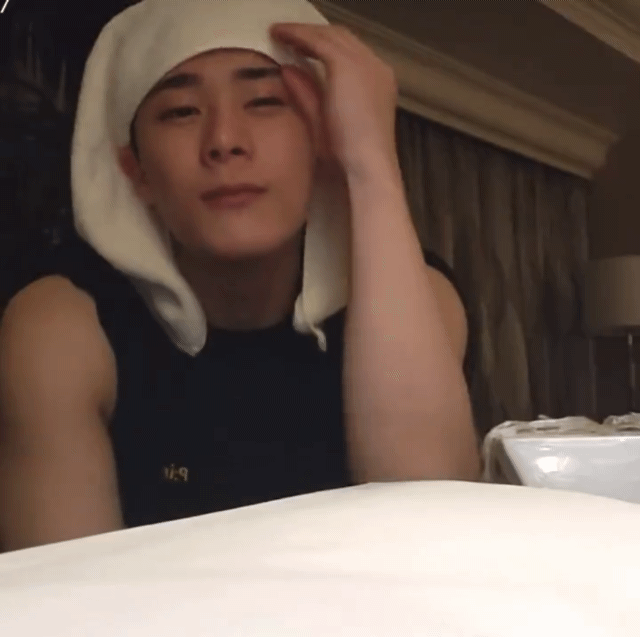 브이앱하다 급발진하는 문빈 | 인스티즈