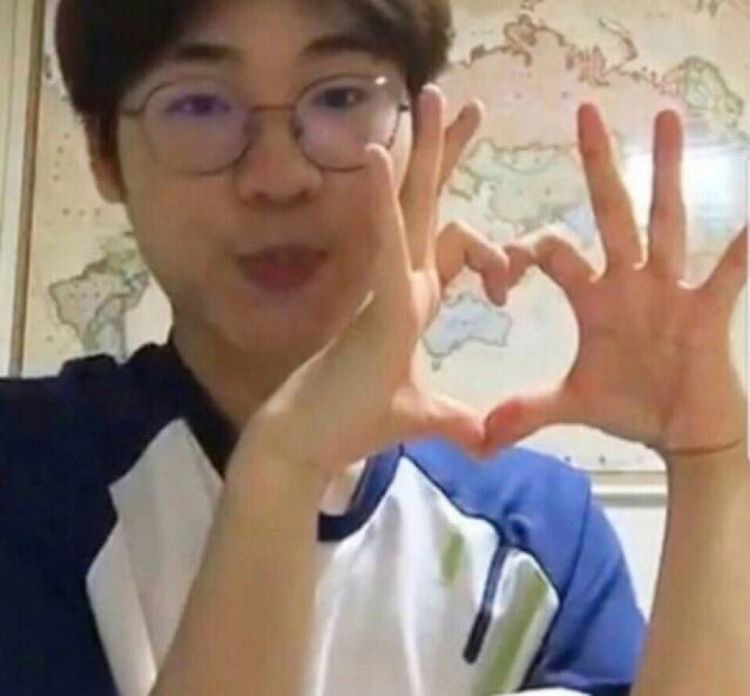 승헌쓰 입대초반에 너무 가만히있어서 동기들이 아픈사람인줄 알았대 | 인스티즈