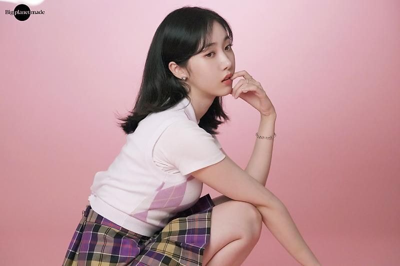 팬들 만족도 높아보이는 비비지 프로필 비하인드 사진 | 인스티즈