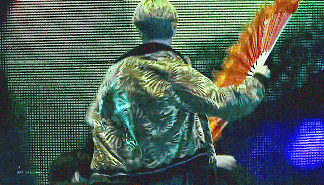 방탄팬들이 투표하면 거의 반반으로 나뉜다는 레전드 무대 2개 | 인스티즈