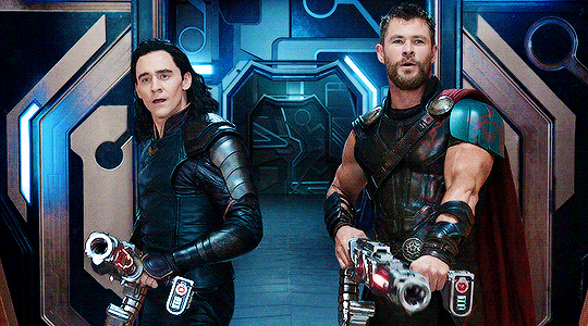 [마블] 명작이라고 불리는 토르: 라그나로크 개봉 전 욕 먹었던 이유 | 인스티즈