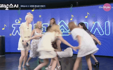 신기하고 귀여운 아이돌들의 막내 사랑 | 인스티즈