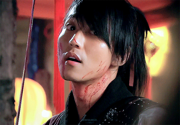 주특기로 돌아온다는 김남길 차기작.gifs | 인스티즈