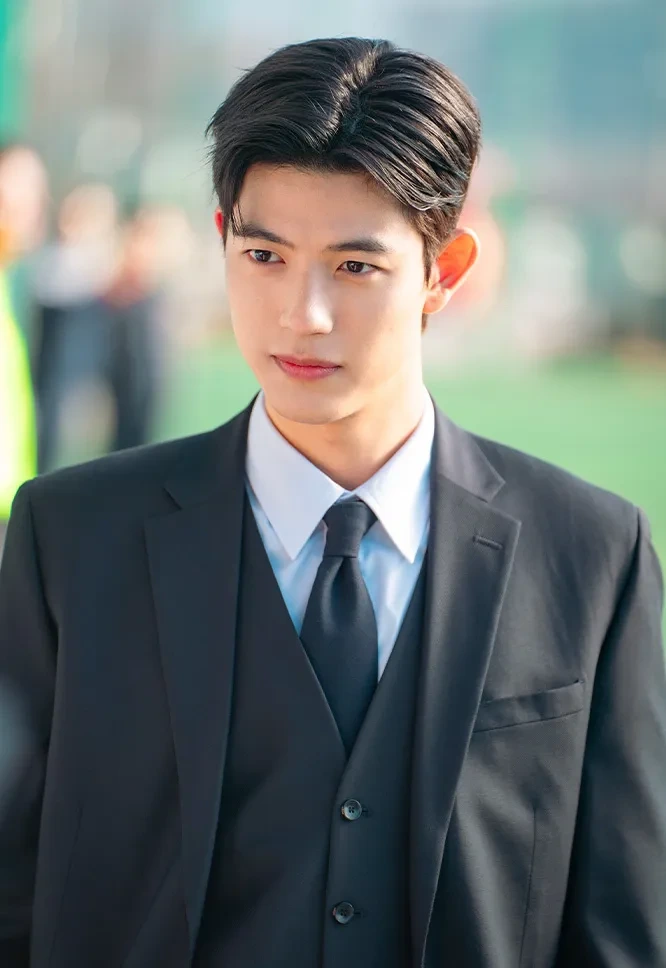 흥행보증 배우 김혜윤의 오늘부터 방영하는 신작 | 인스티즈