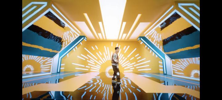 개웃긴 박재범 아이유 신곡 뮤직비디오 내용 | 인스티즈