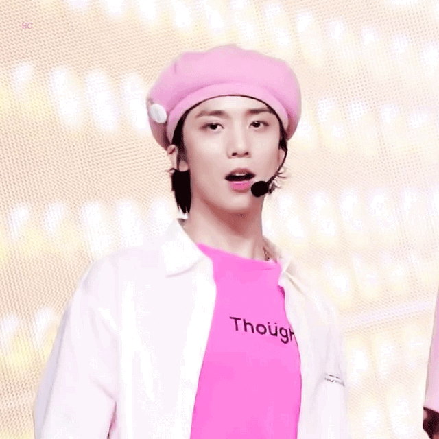 팬들이 많이 좋아하는 아이돌 무대 착장이지만 정작 아이돌 좋아했던, 좋아하는 군것질 말하는 달글멤버는 고통받는 패션템 | 인스티즈