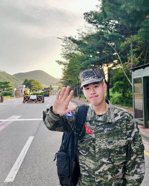 2023년에 제대하는 남자 연예인들 | 인스티즈