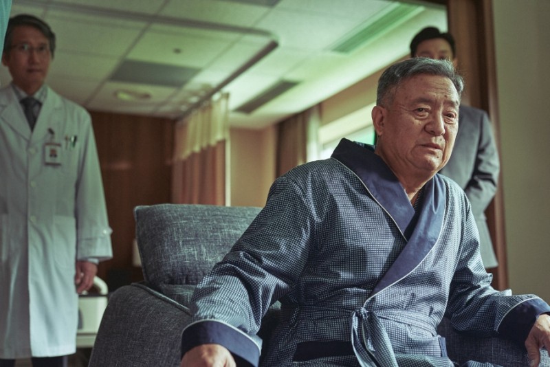 일산 호수공원 근처에 주차하고 차량 내부에서 미성년자 성매매 했는데 활발히 활동하는 중년 남배우 | 인스티즈