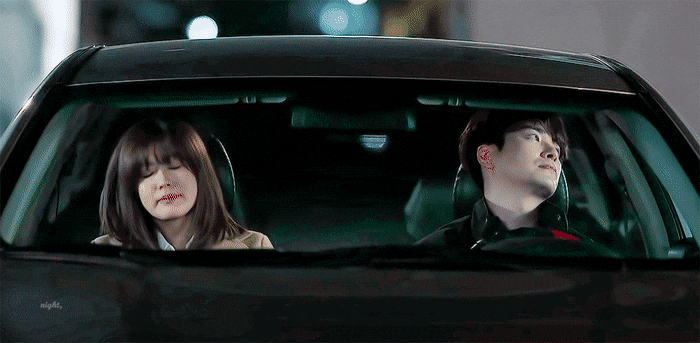 [365:운명을거스르는1년] 애정씬 하나없이 애틋했던 장르물 속 남주-여주 서사.gif | 인스티즈