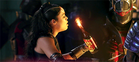 [마블] 명작이라고 불리는 토르: 라그나로크 개봉 전 욕 먹었던 이유 | 인스티즈