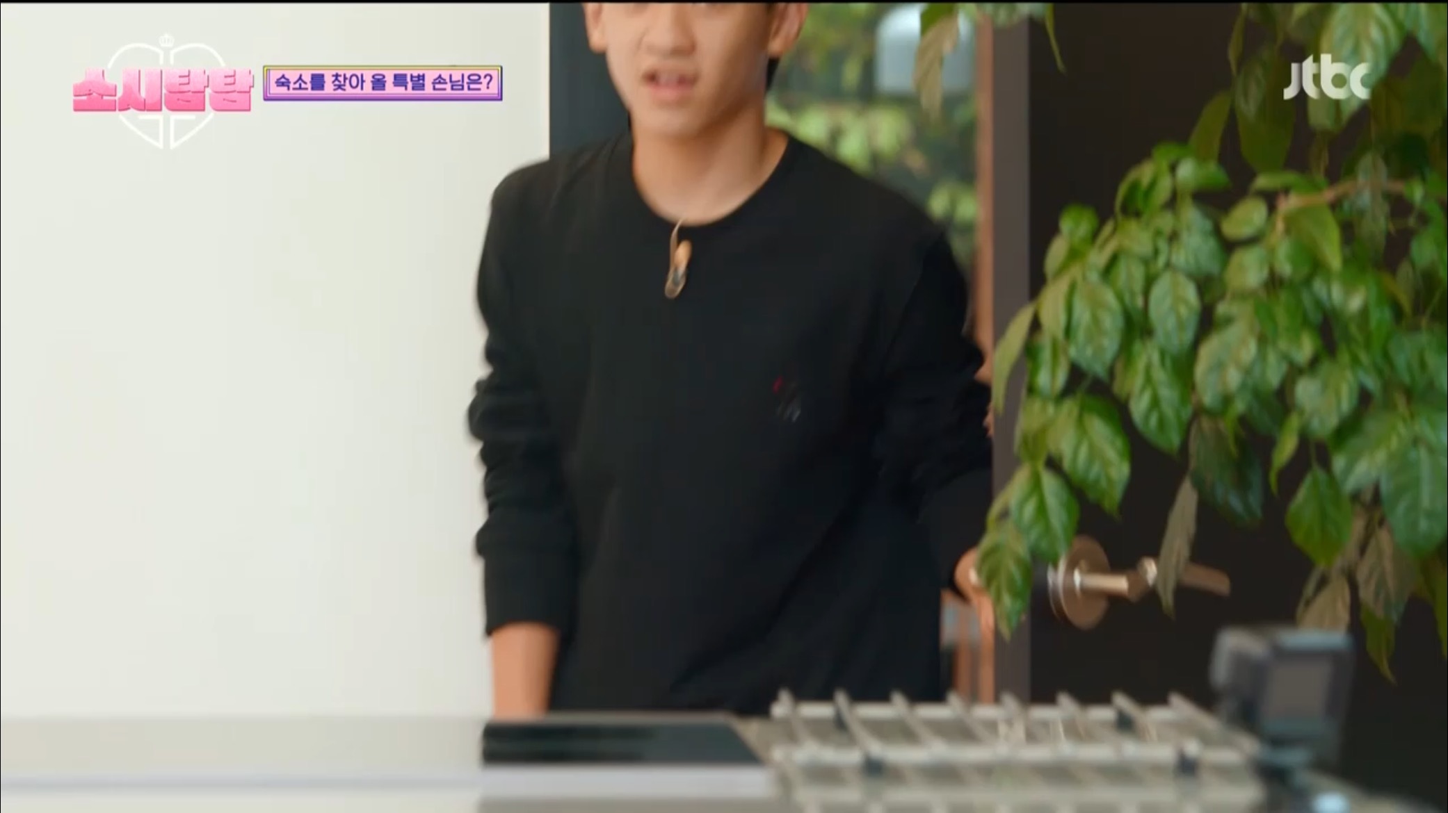 [소시탐탐] 소녀시대에게 찾아온 특별손님, 경산이 | 인스티즈