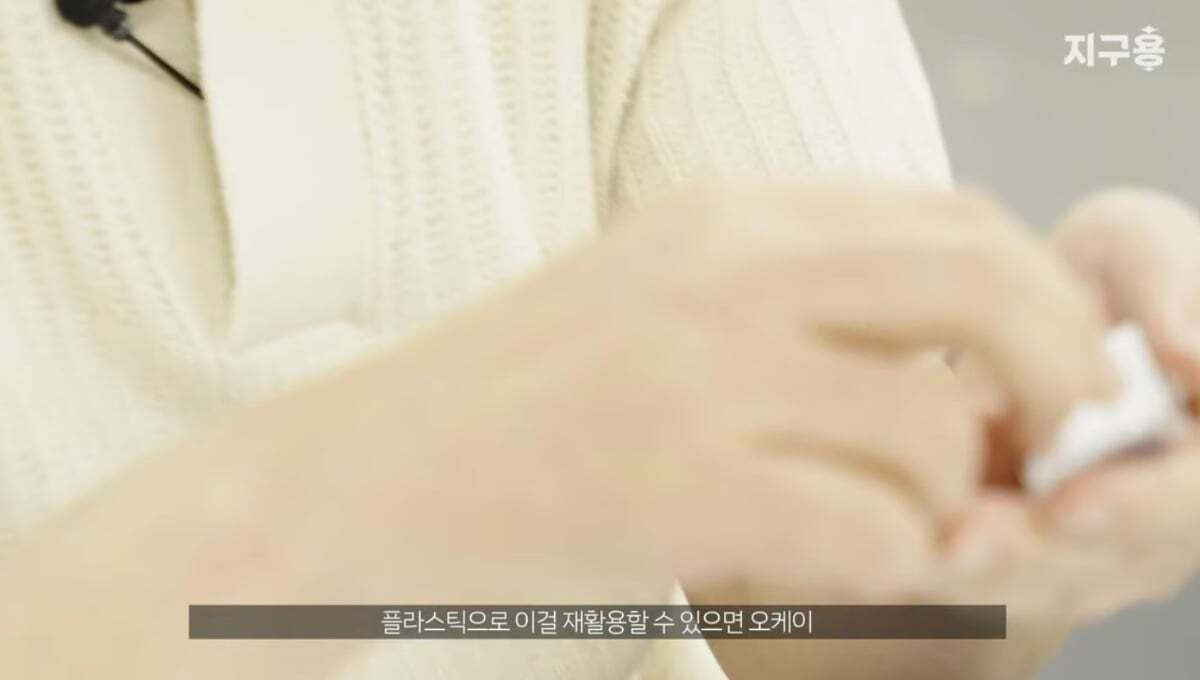 PVC 코팅이 사라지는 듯한 앨범 산업 (포토카드) | 인스티즈