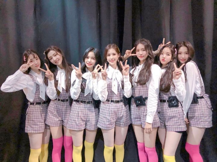 무대의상으로 하의를 바지만 입히는 신인여돌 코디 | 인스티즈