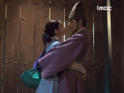 차은우랑 키차이 때문에 고민인 신세경 | 인스티즈