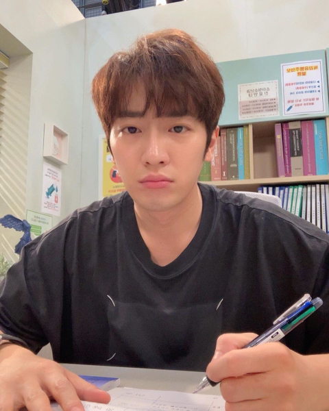 사람들이 잘 모르는 의외의 고학력자 배우 이상엽 | 인스티즈