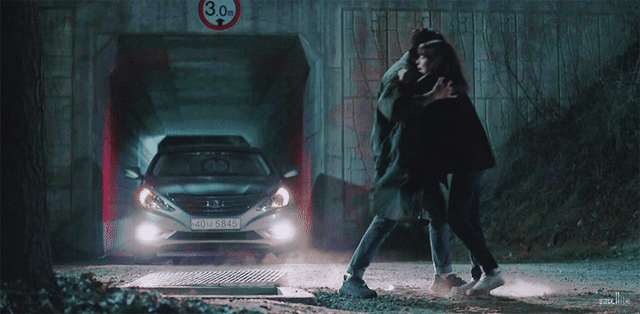 [365:운명을거스르는1년] 애정씬 하나없이 애틋했던 장르물 속 남주-여주 서사.gif | 인스티즈