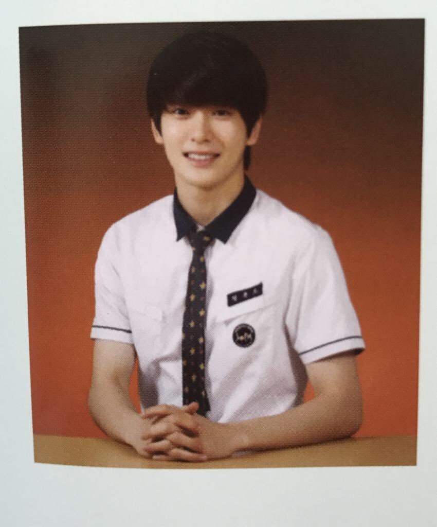 솔직히 본인 잘생긴지 모르겠다는 남자아이돌 | 인스티즈