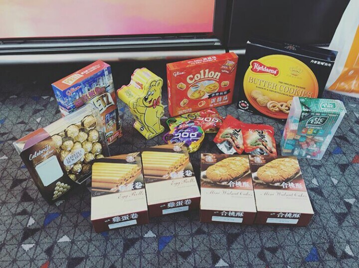 아이유가 입국할때마다 하는 것 | 인스티즈