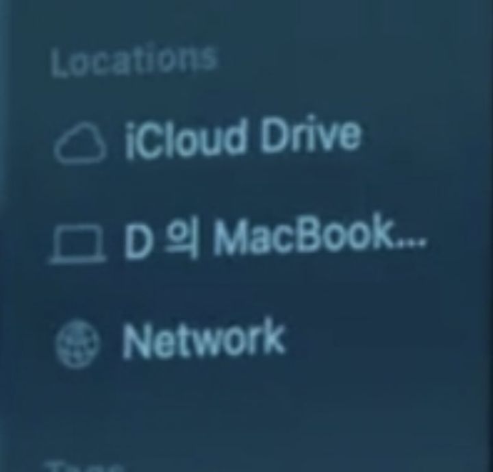 방탄 슈가: 폰으로 사진 찍어달라고 하는건 갤럭시만 주세요.. 아이폰은...👋 No 아이폰!! | 인스티즈