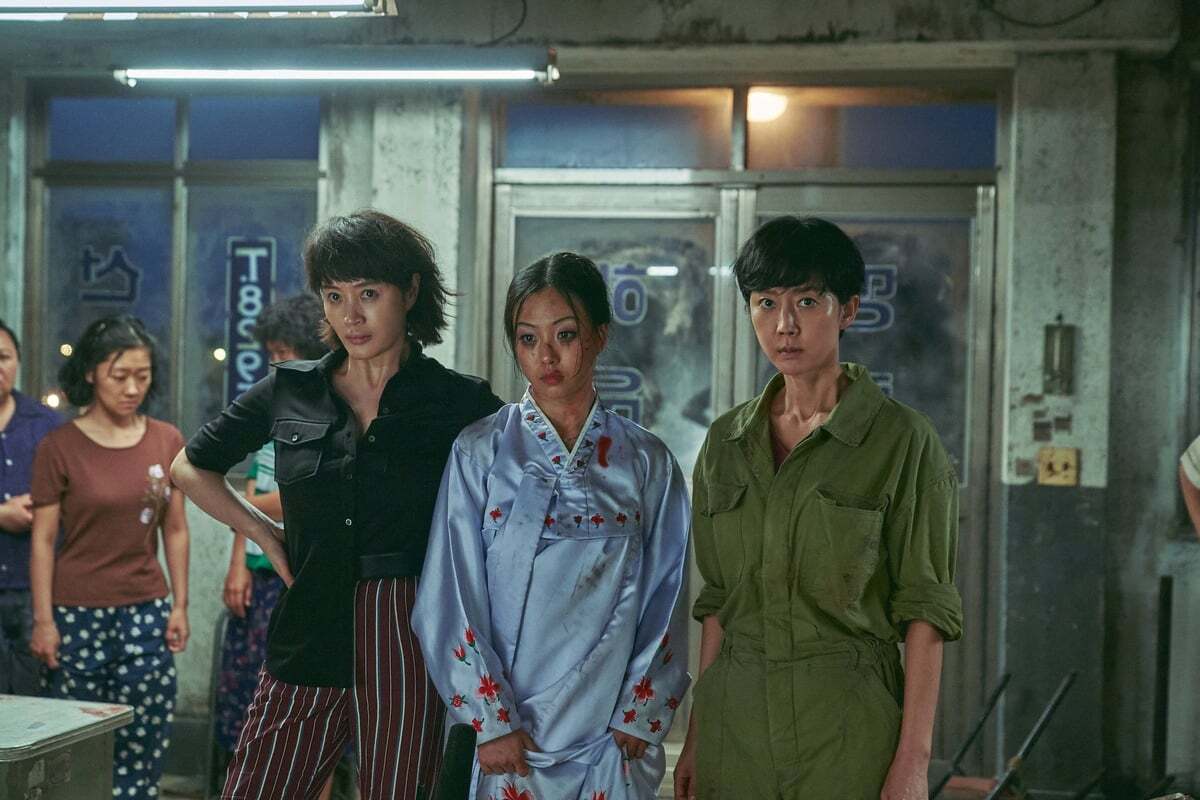 고민시와 환불 도와주러 온 언니들.jpg | 인스티즈