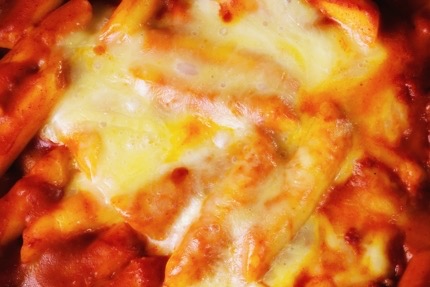 떡볶이에 올라간 치즈 어쩐지 맛없었는데… 알고 보니 '모조 치즈'? | 인스티즈