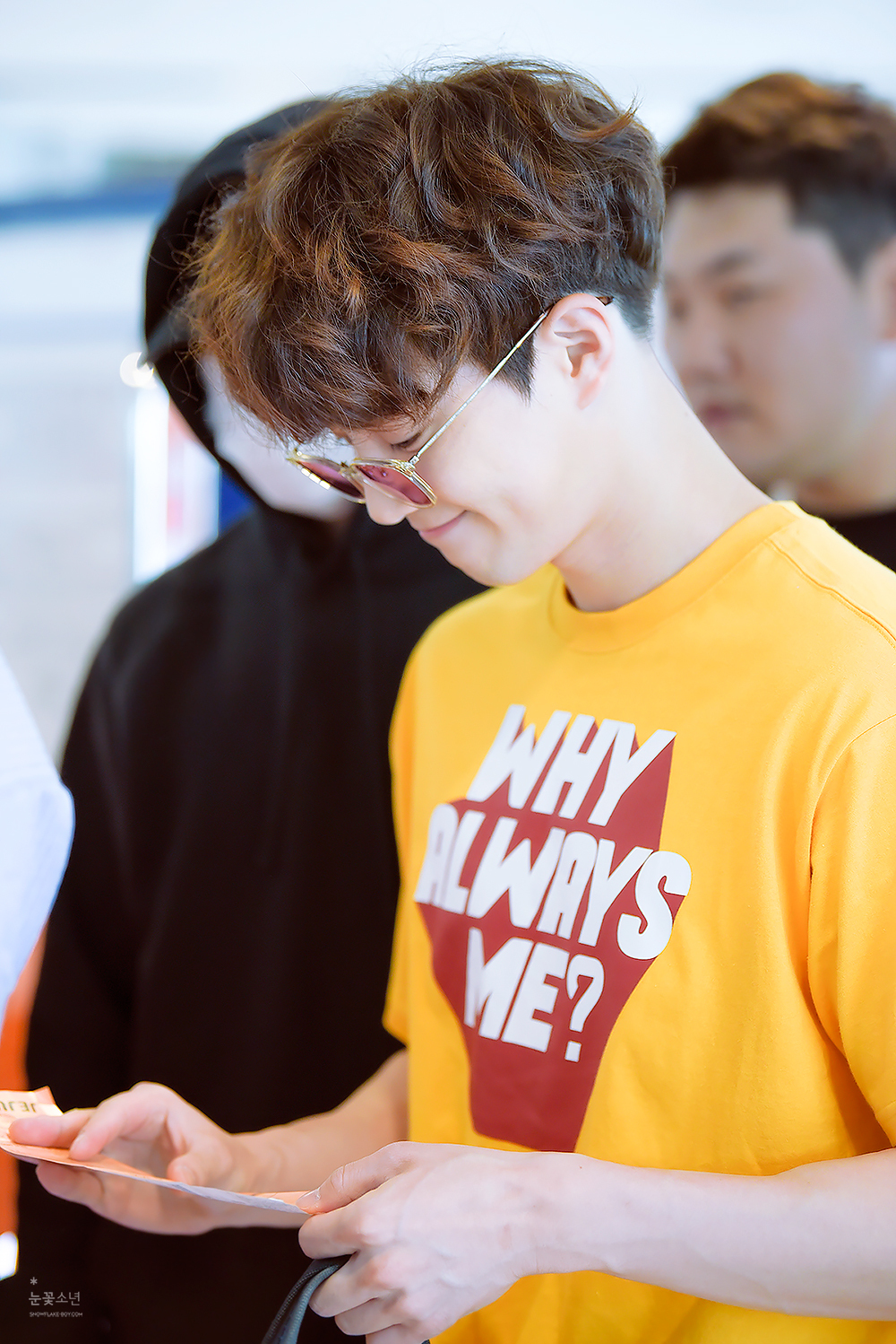 숏컷이나 투블럭 하고 싶어서 남자 연예인 사진 좀 저장하고 싶은데 그때마다 방석이들 키알을 잡을 수는 없잖아 | 인스티즈