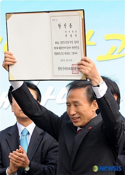 지치지말자. 우린 이것보다 더 한것도 견뎠잖아 | 인스티즈