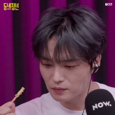 신상 과자들 맛 평가하는 김재중.jpg | 인스티즈