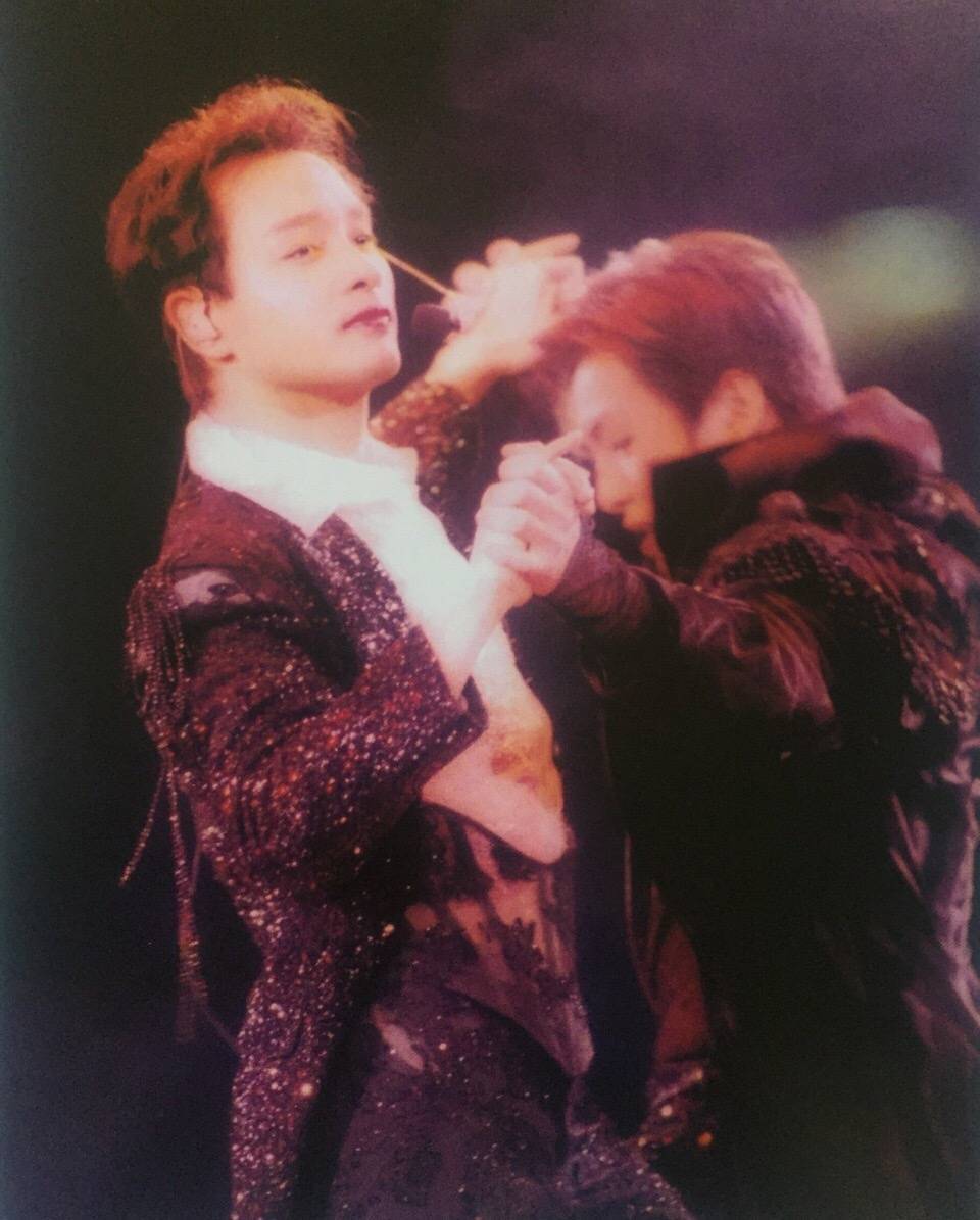 진정한 예술가는 남성성과 여성성을 모두 표현할 수 있어야 한다. 예술은 남성도 여성도 아니기 때문이다 | 인스티즈