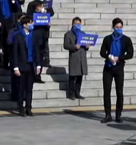 이재명 지지자 vs 윤석열 지지자 | 인스티즈