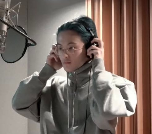가인학생: 이거 누구야? 나 아니야? 뭐야? 나 아니네? 난 너가 나 찍은 줄 알았어 | 인스티즈