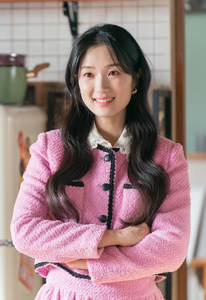 흥행보증 배우 김혜윤의 오늘부터 방영하는 신작 | 인스티즈