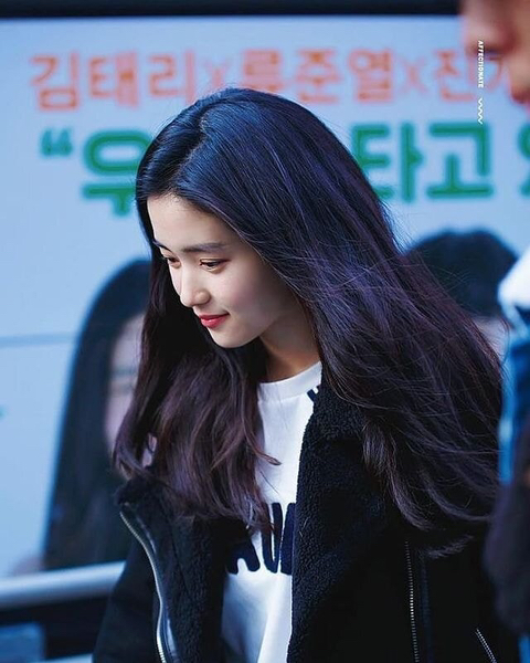 본인 피셜 머리숱 진짜 많다는 여자 연예인 | 인스티즈