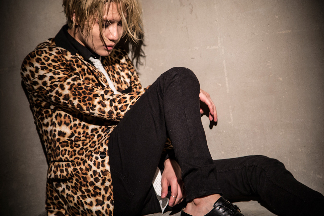 SM 그룹 중 첫 솔로주자의 첫 앨범 | 인스티즈