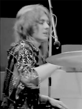 락은 원래 비주얼을 포함한 종합예술이야 | 인스티즈