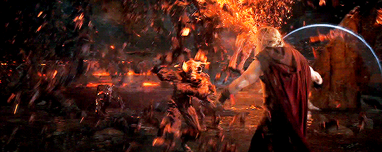 [마블] 명작이라고 불리는 토르: 라그나로크 개봉 전 욕 먹었던 이유 | 인스티즈