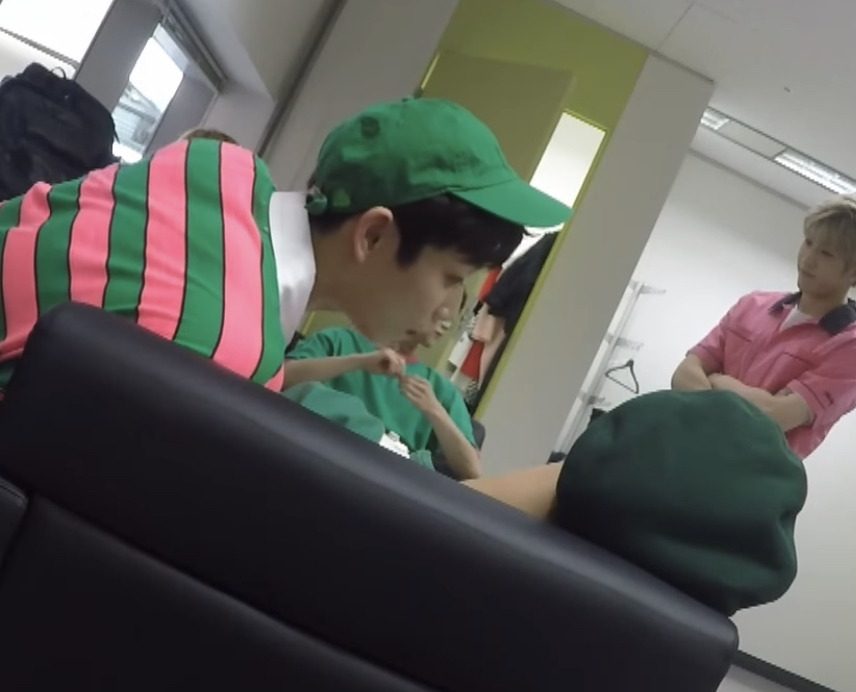 아스트로 신인시절 멤버가 사고쳤을때 차은우 반응.jpg | 인스티즈